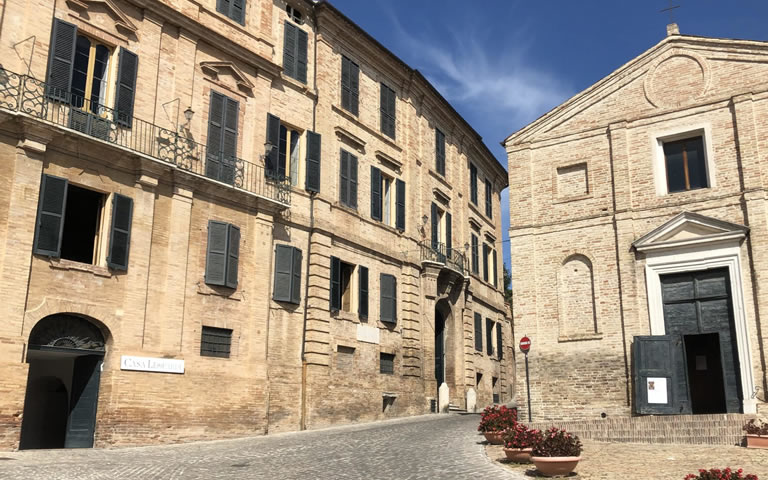 Visita a casa Leopardi